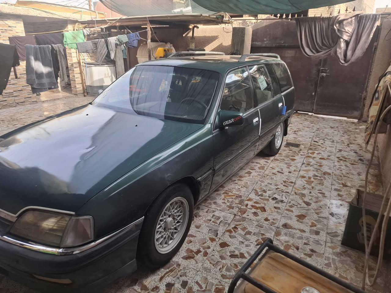 سلام عليكم من رخصت مدير الكروب اوبل اوميكا ستيشن رقم بغداد انكليزي موديل ٩٣ مكينه الفين كير عادي تخم تاير جديد ويل كب سياره حلوه  اي نقص ما بيها سياره احلى من صوره 
السعر ٣٢ عنون بابل الإسكندرية رقم الهاتف *********** ***********
