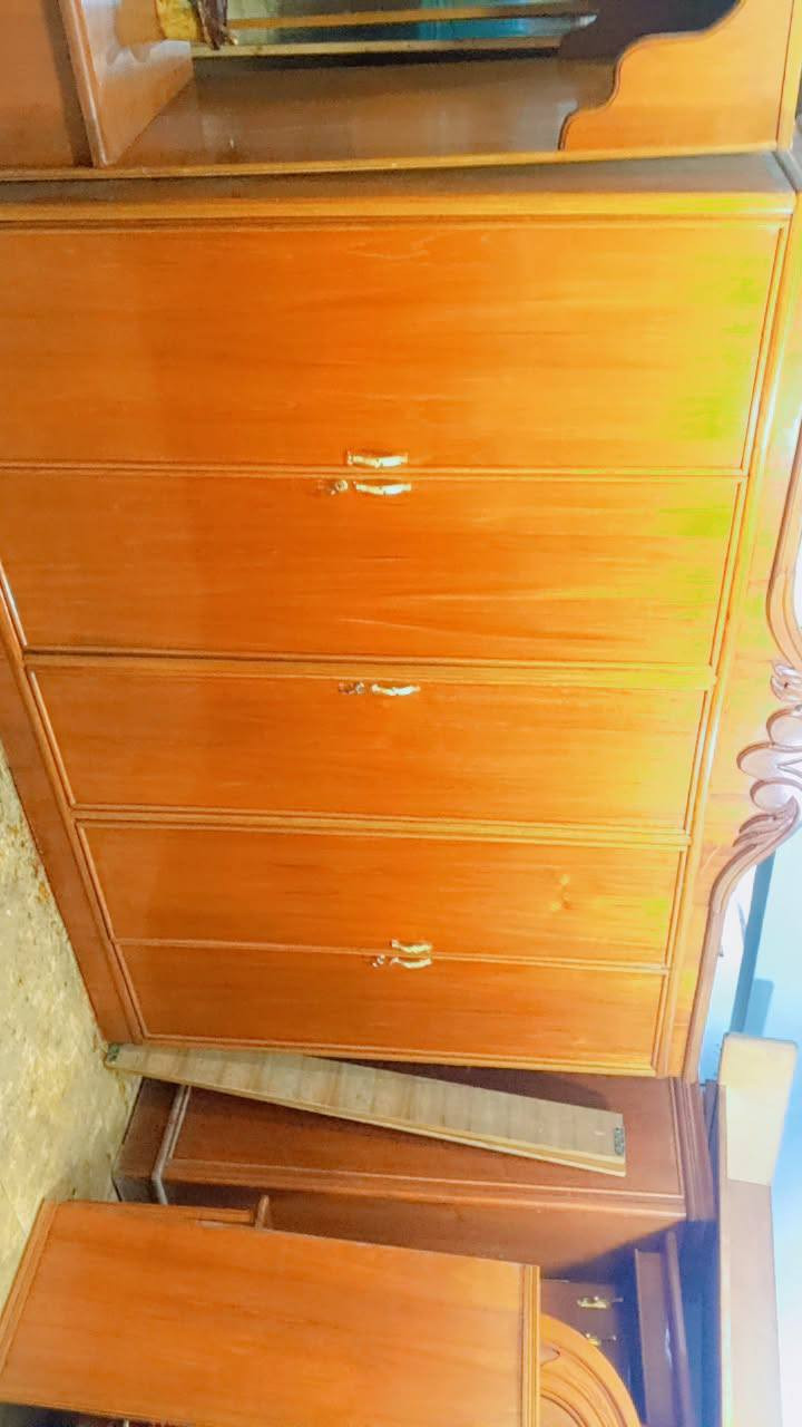 ارخص الاسعار يم حجي سجاد غرفه ام 5 طابق واحد تزكام درجه اولى ضهر جرجوبه داخل وخارج  
كوت حي جهاد زويرجات مراسله او اتصال 
***********
