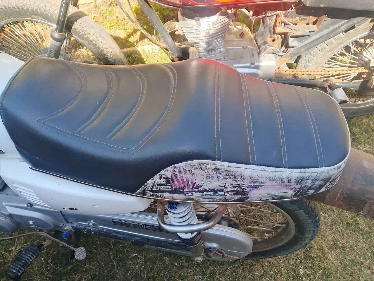 كشن تفاصل  وتانكي بعده بل جيس اصلي مو من ذني مهات 15 وسبايدر ابيع شلع ب 75 قفل مكاني  هاشميه


**إذا كنت صاحب هذا الإعلان وتريد حذفه لأي سبب، رجاءا أرسل رسالة إلى الدعم الفني**