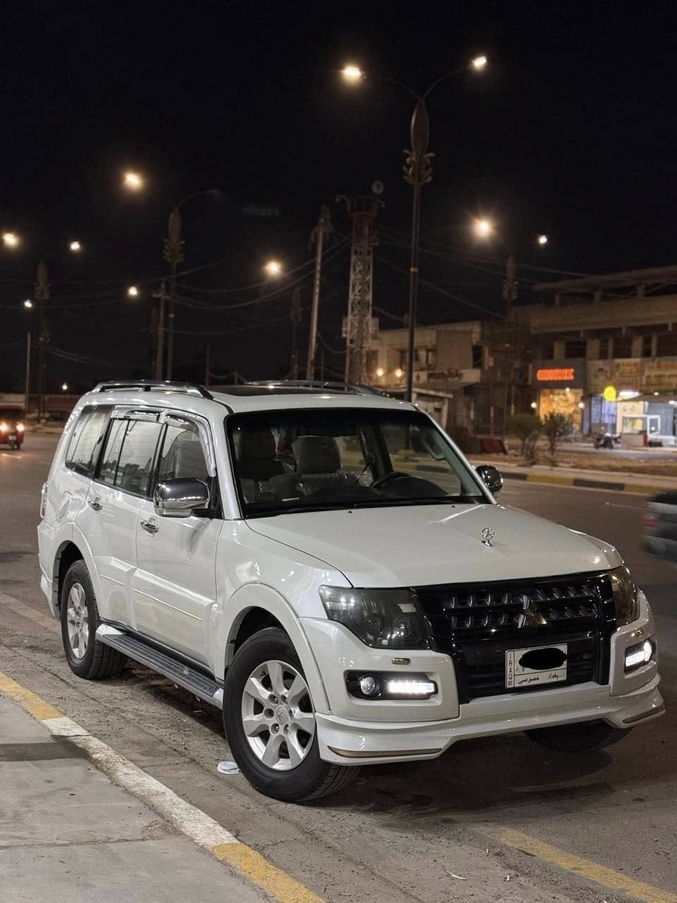 السلام عليكم باجيرو 2014 فول حبتور دمام مكينه كير مكفولات شركة بيهة طخة بالجاملغ الايمن اوصابغين البنيد ويا اوجاملغ خلفي صبغ بدون داخل فقط والباقي مكفول تخم تاير جديد اوباتري داخل جديد تراي حلو ناعم سعرهة 138 بيهة مجال بسيط مكانهة بغداد بلديات ***********السونار بالمنشور السيارة محدثة 20بلاك
