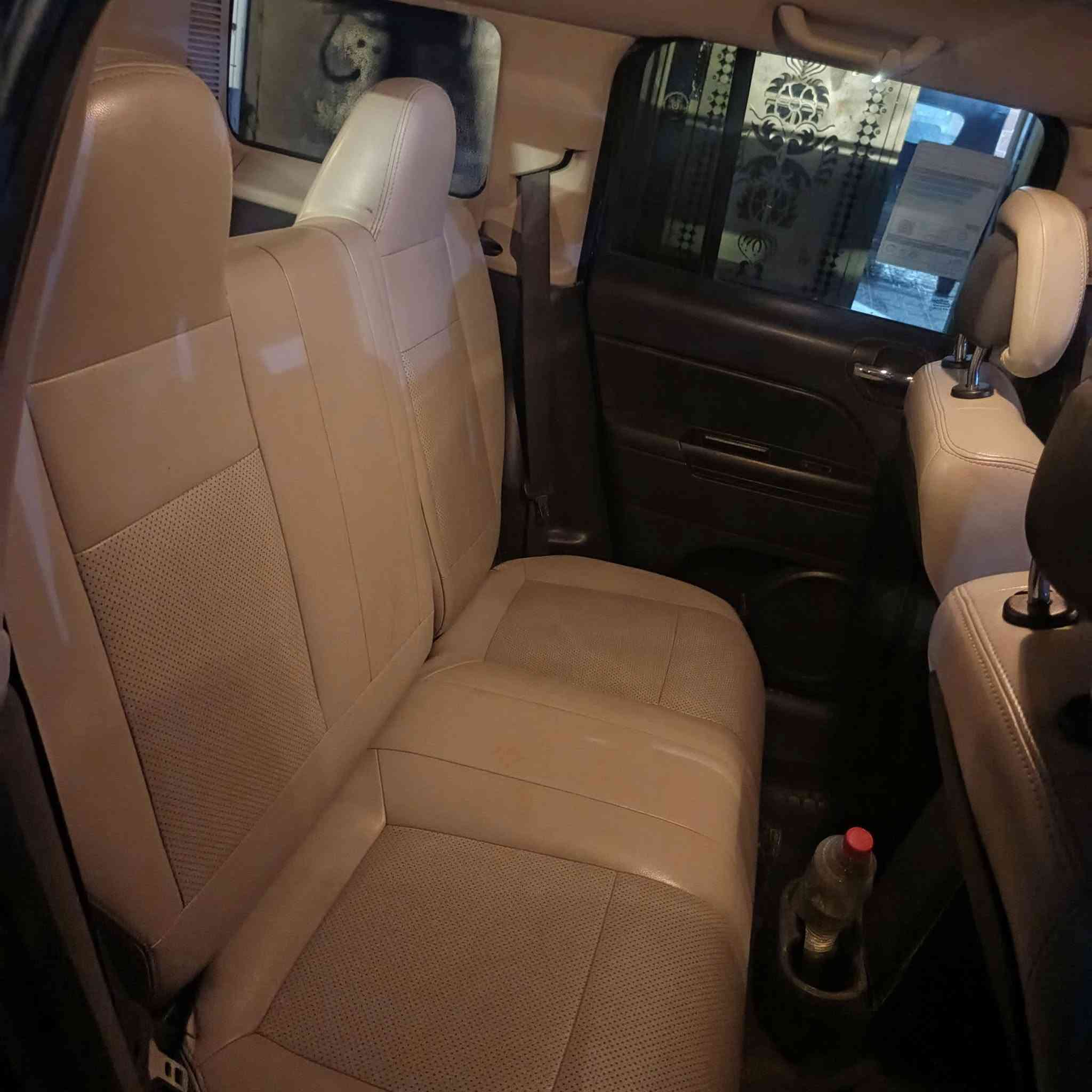 جيب باتريوت
 موديل ١٧ 
تبديل جاملغ امامي بدون دواخل 
 كفاله كير مكينه كفاله 
رقم ذي قار 
سياره جديده 
مكينه ٢٤٠٠
مكان بغداد 
السعر ١١٠ وبيها مجال قليل


**إذا كنت صاحب هذا الإعلان وتريد حذفه لأي سبب، رجاءا أرسل رسالة إلى الدعم الفني**