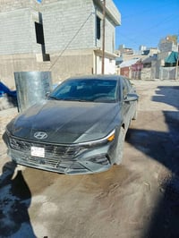 الانترا 2024 هايبرد فول موصفات واحد على واحد فحص ترقيم عل دوله السياره...