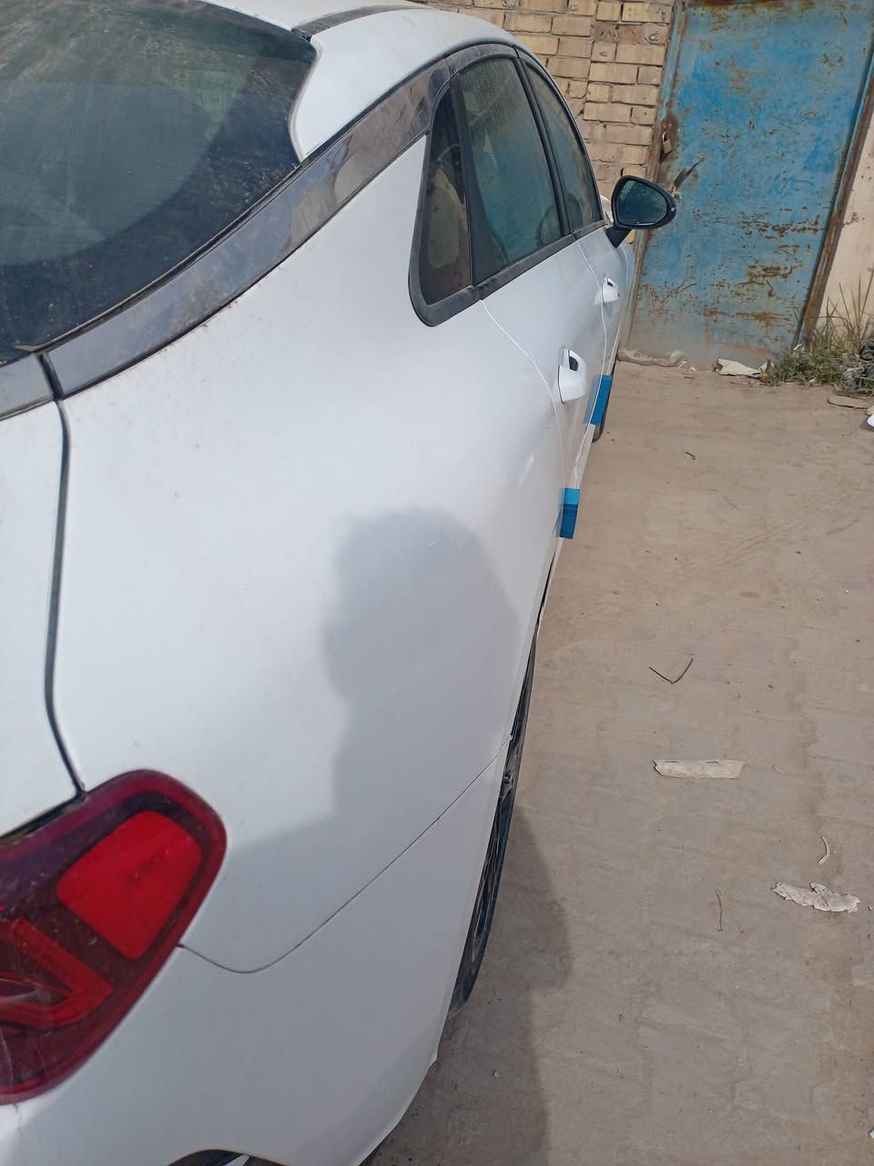 موديل 23 امريكي بدون دواخل
حادثه كلش خفيف دعاميات ابلادي
سعر 168
***********
