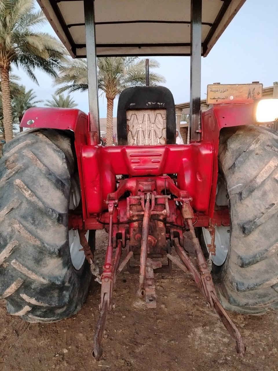 سلام عليكم انتر ناش جاهزه علئ اخر حبايه شرط الفحص مكفوله من كل عيب محرك جديد لاتنقيص لا تبخير 
     كير اكسل تايرات صدر كله جديد وشوفت عينك لادخان ولاشي وثكلاته جاهزه وبل كراب خير من الله رقم وسنويه مداور مكانه بابل ***********
