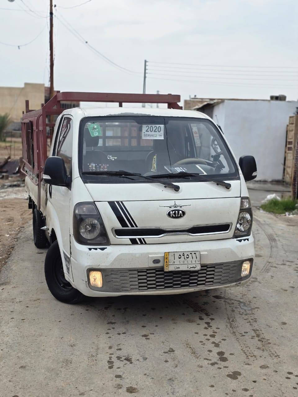 سلام عليكم ورحمة الله للبيع كيا عموشه موديل 2020 رقم البصره بسمي تحويل مباشر   مشروع وطني سياره خير من الله بيه طخه بسيطه وباب سكن مبدل ***********
 *********** مكان فلوجه
