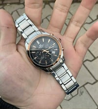 ساعات أصلية • مستخدمة • مجموعة ساعات