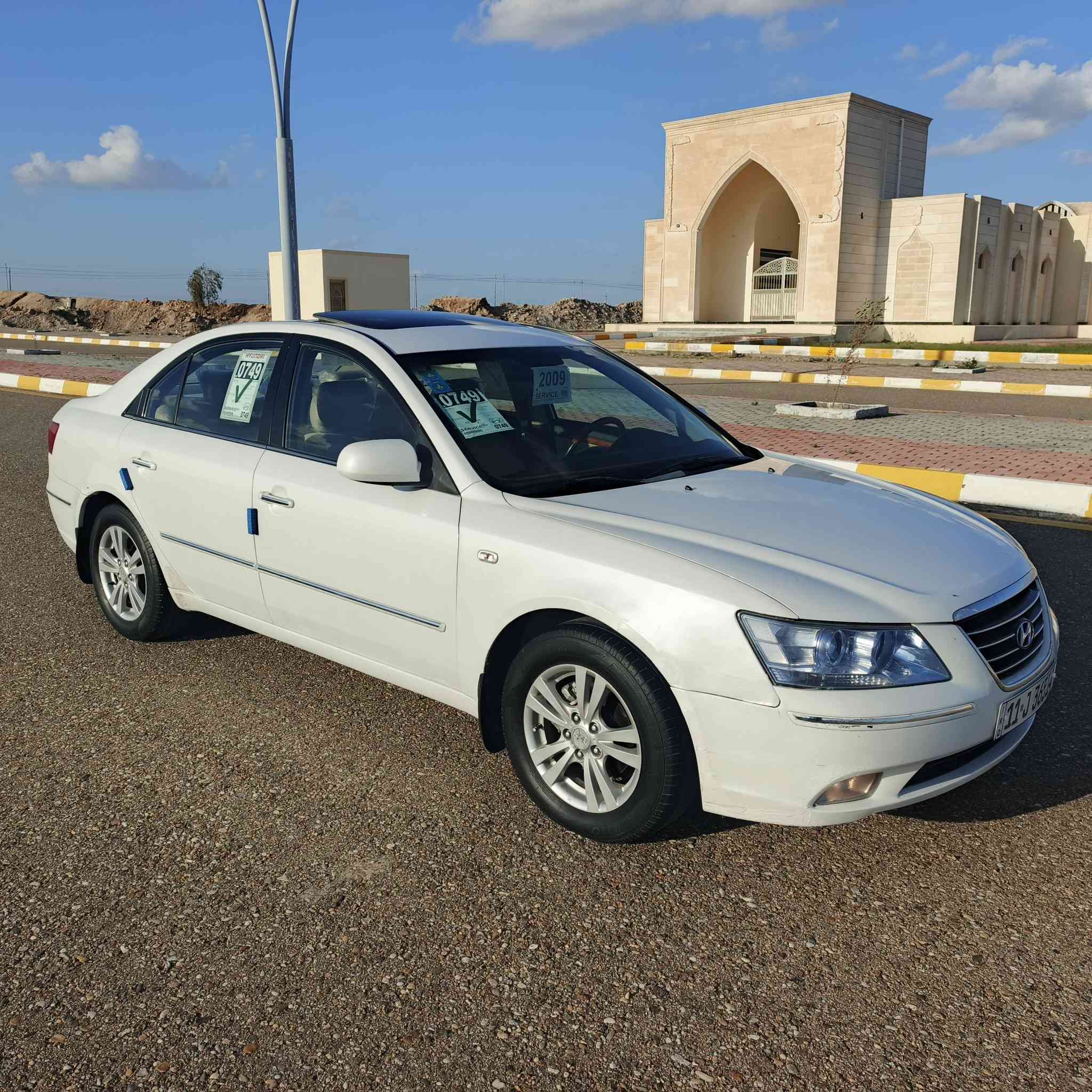 سوناتا 2009 خليجي رقم بغداد مكفوله عدا بارد بالباب السايق والسونار مرفق ويه الصور مواصفاته لمتد فول 1/1 محرك 2400 السعر 135 وبي مجال للاستفسار على *********** 
مكاني الانبار هيت زوية البونمر
