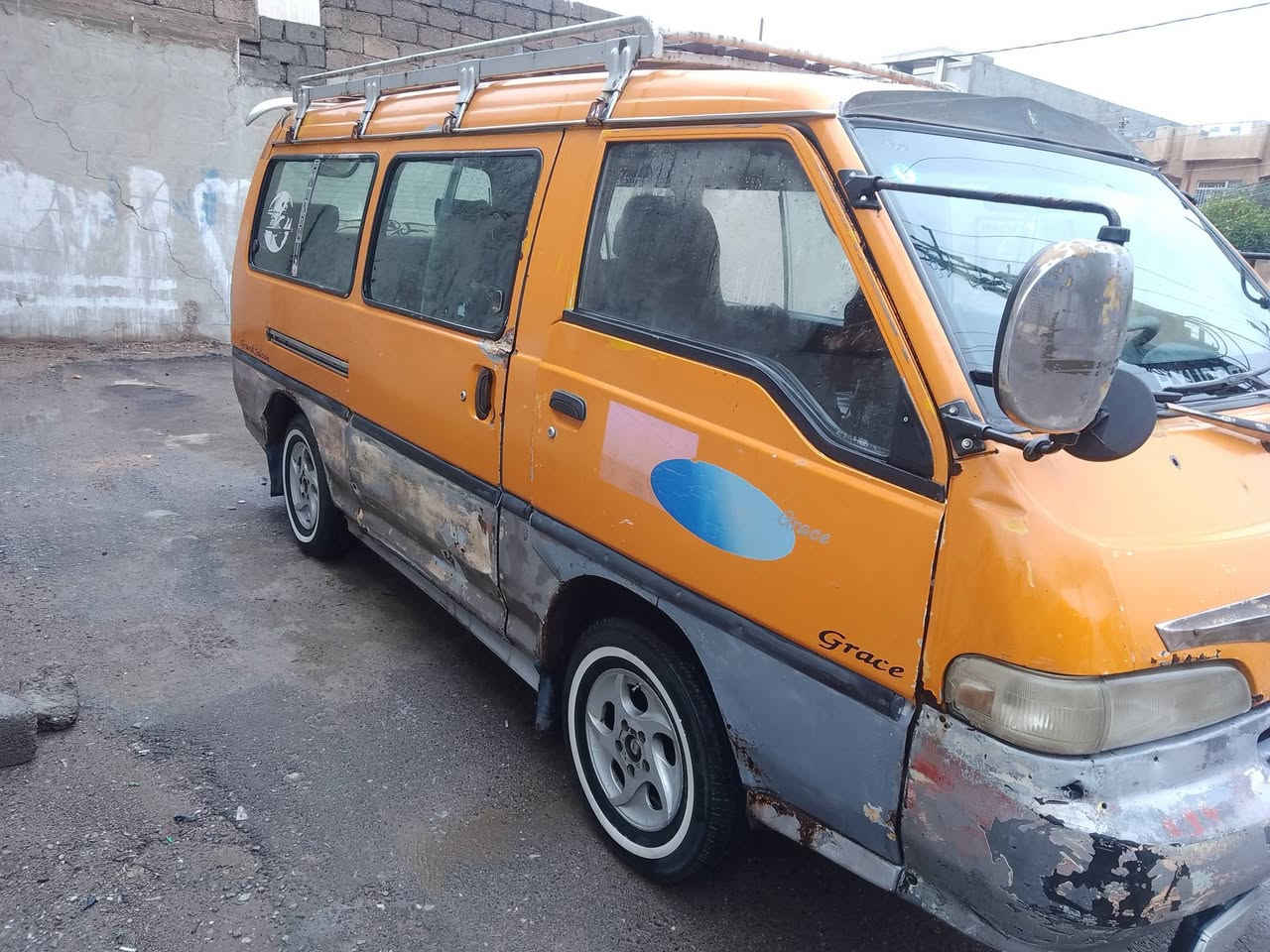 سياره هونداي رقم انكليزي السعر 45 وبيها مجال  الاستفسار عل الرقم ***********
***********
