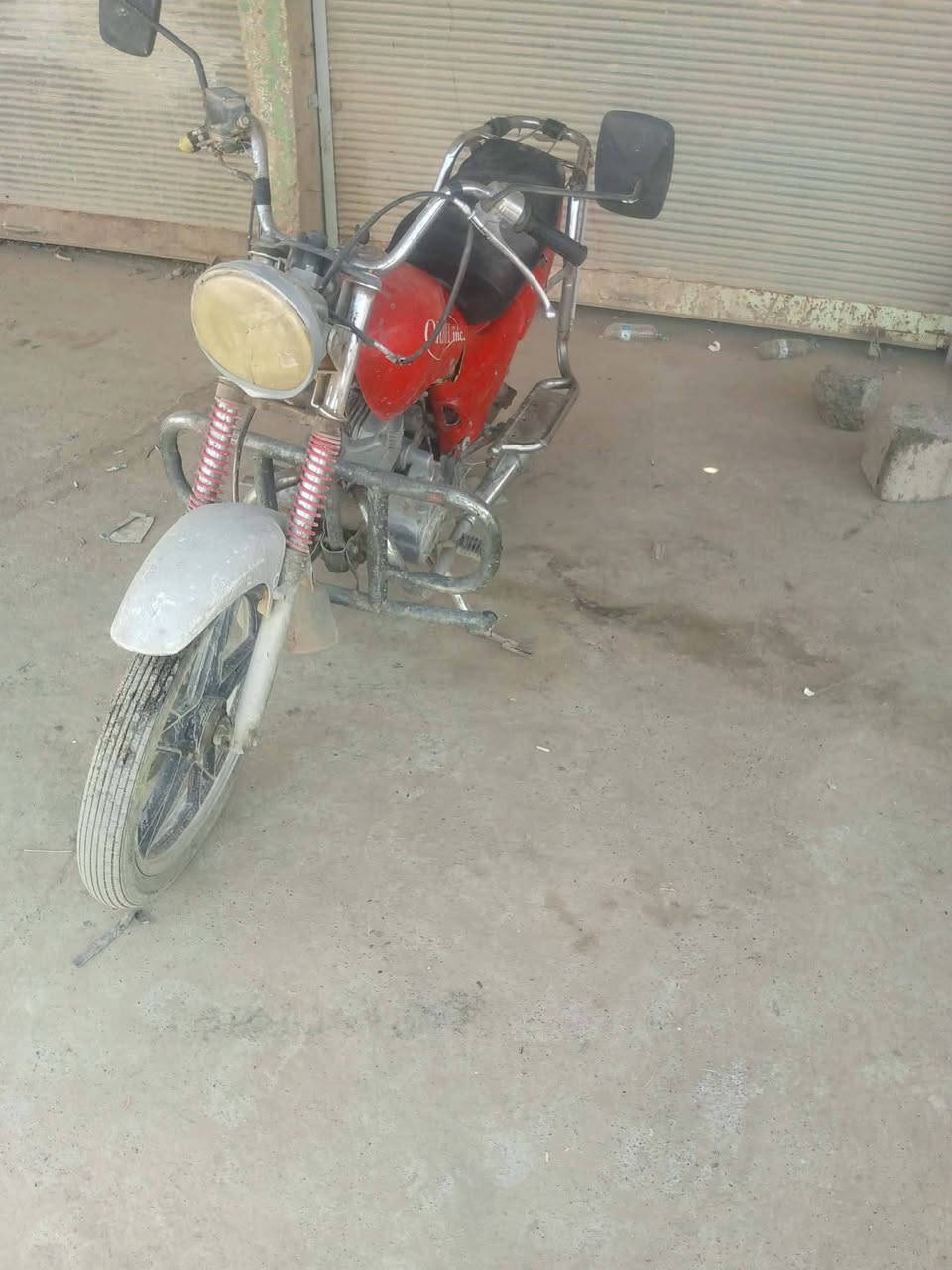 السلام عليكم ماطور صاروخ للبيع يعوزه صينيه وره مال زنجيل السعر ١٥٠  وبي مجال رقم ‏‪0771 014 9279‬‏
