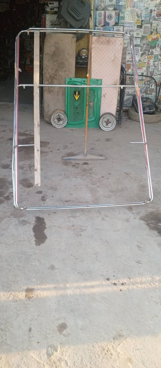 سلام عليكم شباب سيبايه اخت الجديده بس يرادله خشب وبوري صغير فقط الباقي جديد السعر 50 وبيه مجال بكاني بغداد الرشاد قريب على فلكت حي النصر ***********
