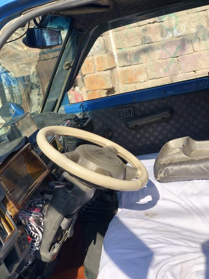 سلام عليكم ورحمة وبركاته كيه موديل 1994 كير محرك كله مكفول سنويه صاقطه 2019شاصي مكفول محرك 3000 مشترك سياره راعيه ماندله اطيك رقم سنويه وكفلك عشارين سرقه اكفله رقم واسط رقمي ***********
