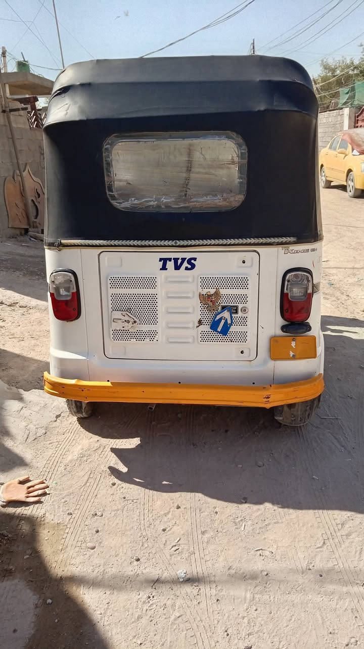 تكتكtvs للبيع موديل ٢١ نضيفه لاضربه ولاصبغ التكتك بلاديه محركها خير من الله ب٦و600وبيها مجال سنويه بسمي تحويل ثاني يوم ***********ابو سند
