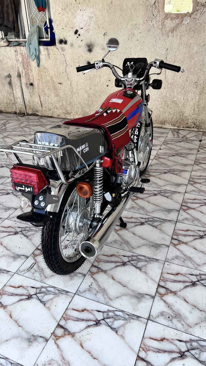 سلام عليكم دراجه البيع وراق سكنر مبدلهه دهن مره وحده من عمرتهه شغلتهه ساعه وذبيت دهنهه ما ماشيه دراجه كفاله عامه ومجنبزه سعر مليون و١٠٠رجان مو شراي يطلع گبل رقمي***********
