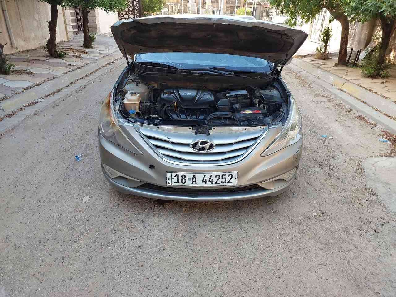 سوناتا للبيع موديل 11 رقم بابل دولي الانكليزي سياره شغاله وتمشي ابيع ع حادثه السعر 67 الاستفسار ع *********** مكان بغداد
