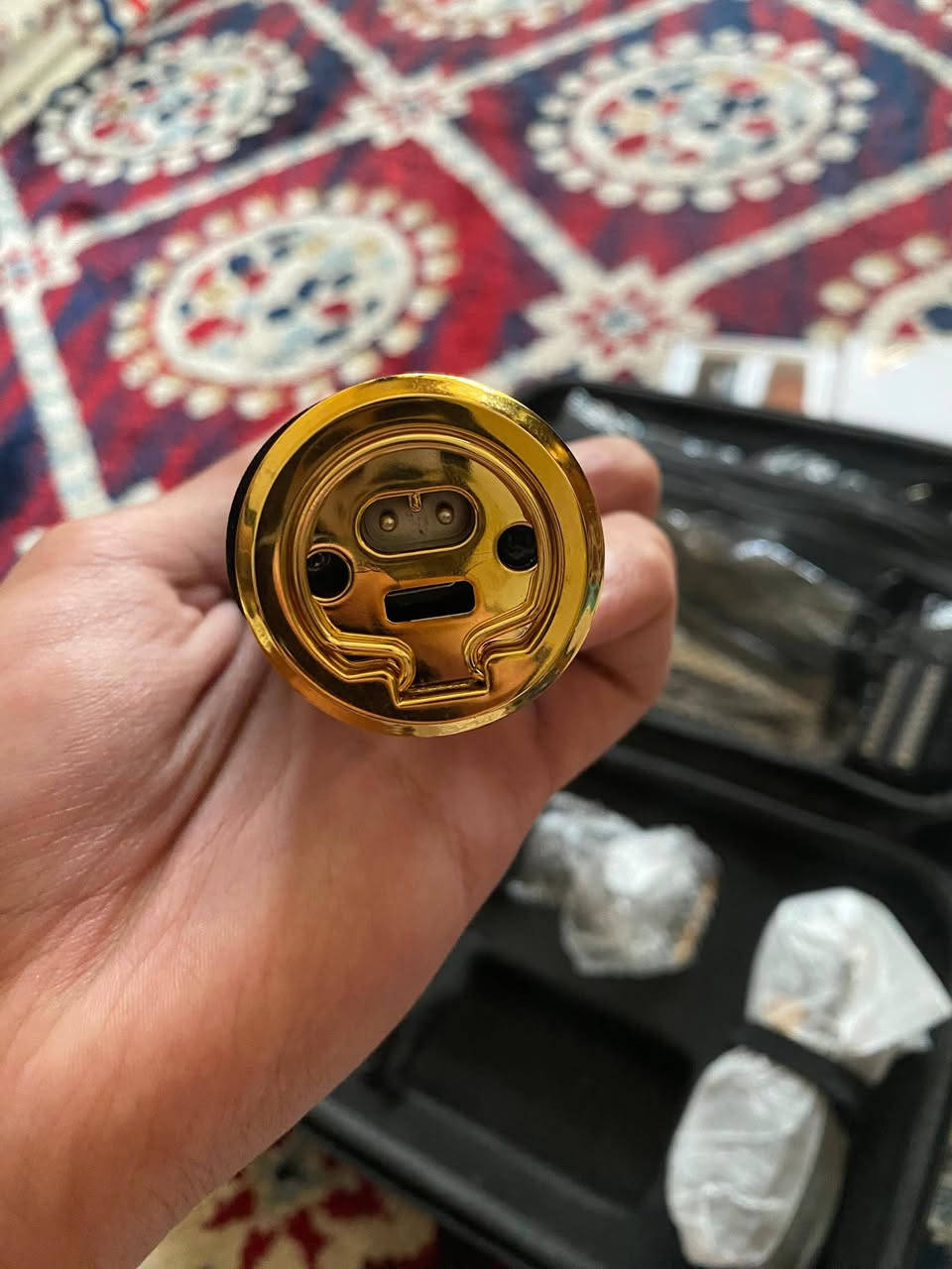 شلعة أعلى سعر ابيع
المكاين جديدة بيها بس هذا الكسر بس شغالة وتشحن


**إذا كنت صاحب هذا الإعلان وتريد حذفه لأي سبب، رجاءا أرسل رسالة إلى الدعم الفني**