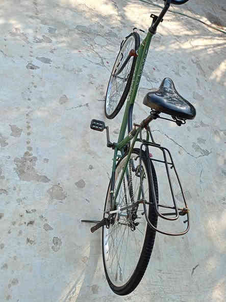 سلام عليكم باسكل للبيع ما
عوزه اي شي الباسكل نضيف 

وحلو والشراي يگلب ويشوف

السعر 65 وبي مجال للطيبين

السكن ناصريه سوق الشيوخ 

ناحيه الطار لي يريد يراسلني 

على هاذه الرقم فقط واتساب

         ***********
