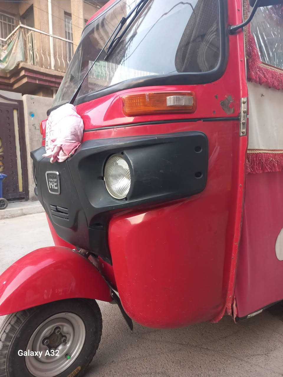 سلام عليكم تكتك لبيع ٢٠١٨ رقم نكليزي ماكين لاتنقيص والا تبخيركهربايات كلها شغالا*********** المكان الخطيب الشعلة تكتك بسمي
