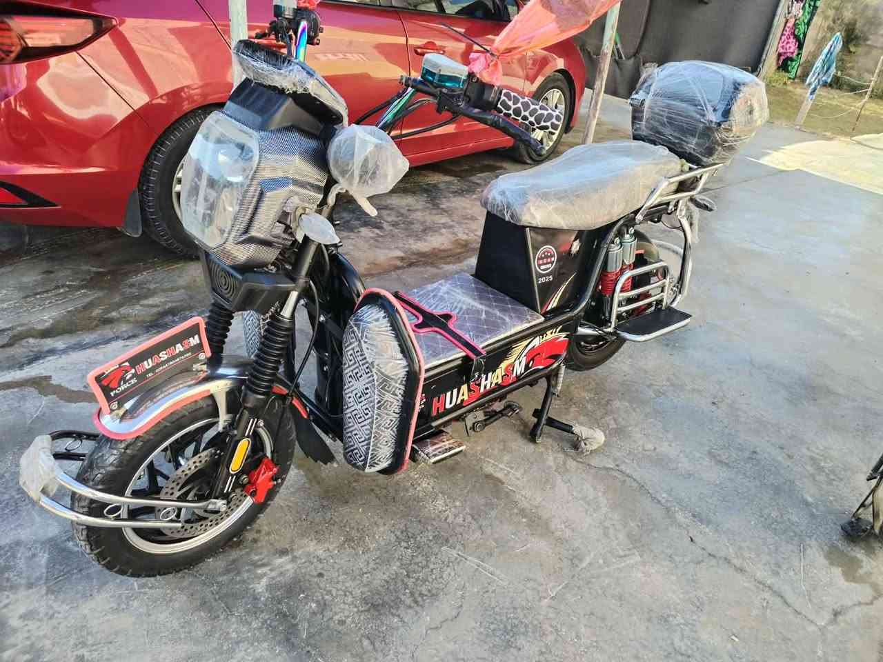 سلام عليكم خوان موطور هيوشه البيع موطور كلش نضيف كهرباياته كلها شغاله بطاربات علا فحص سعر600 موديل 2025ستفسار علا رقم ***********
