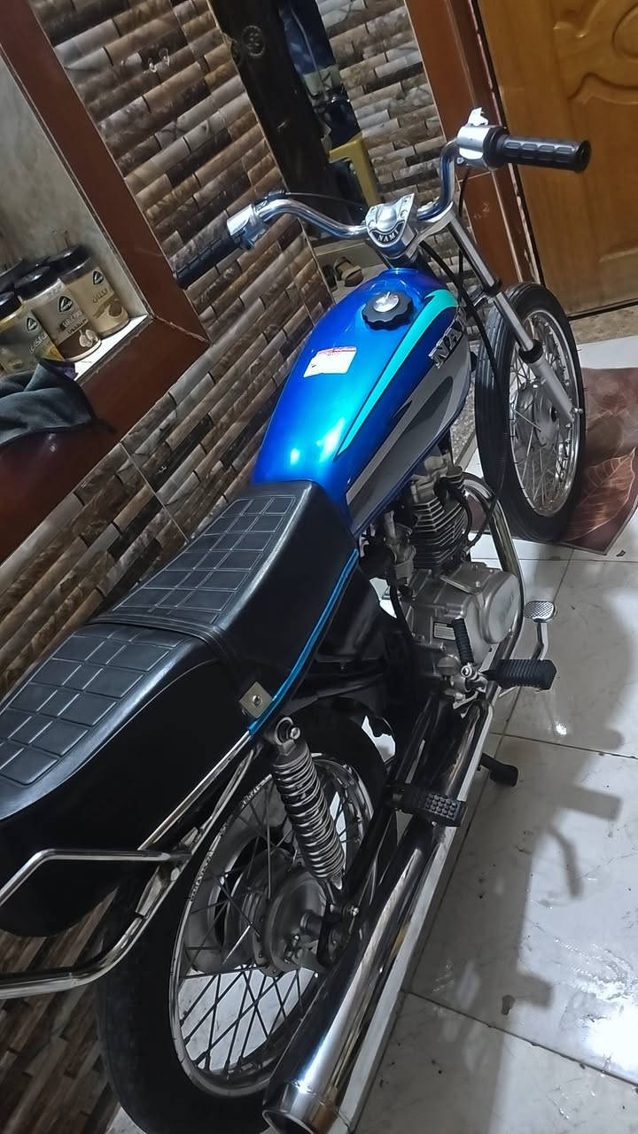 سلام عليكم 
دراجه كلك
مفتوحه مره وحده 
دراجه اخت جديده للبيع او مراوس بوتوماتك


**إذا كنت صاحب هذا الإعلان وتريد حذفه لأي سبب، رجاءا أرسل رسالة إلى الدعم الفني**