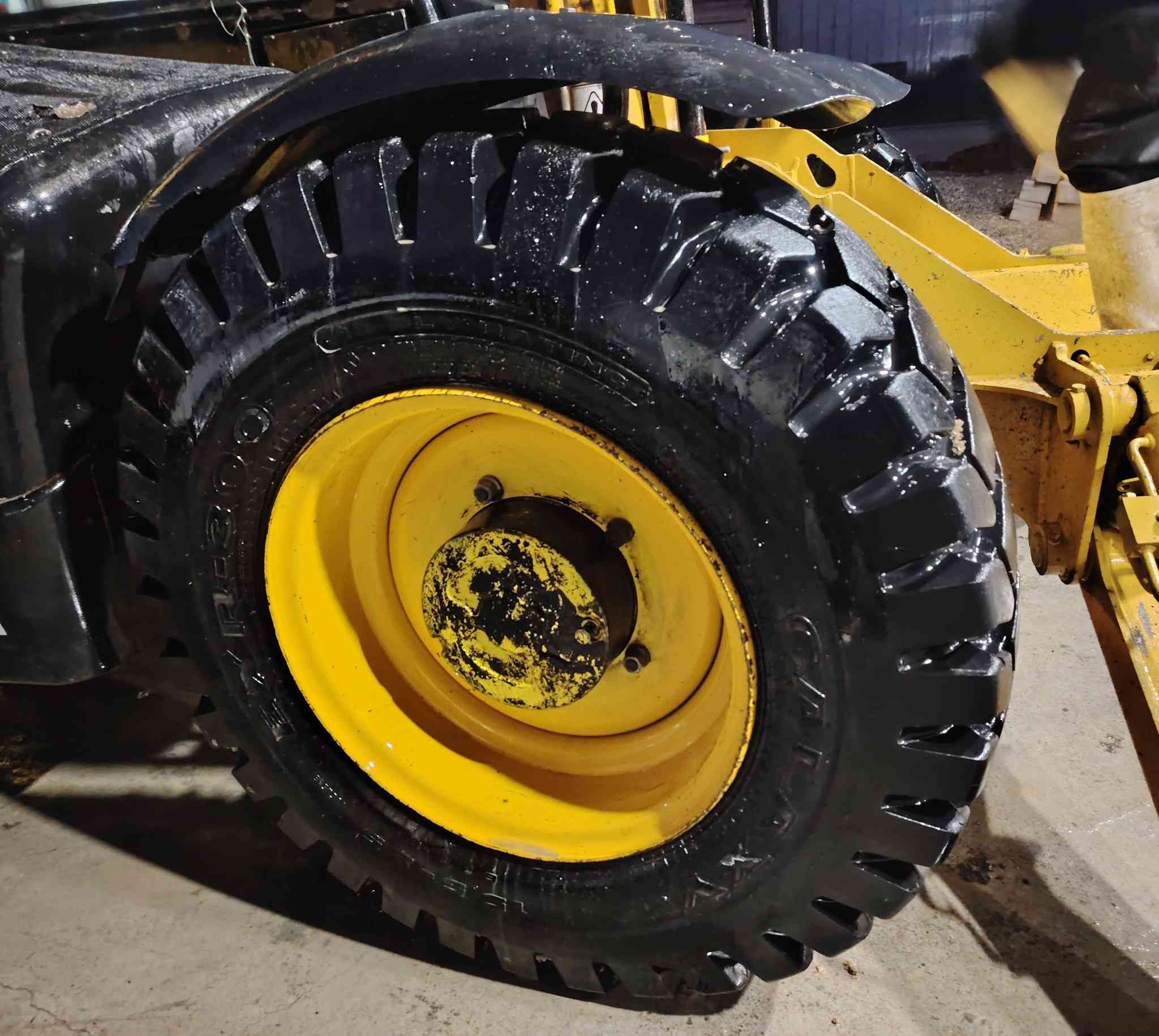 تایەو ویلی 25 تایەکانی تازە کڕدراوە 4 تایەو ویلە هەموی لۆکەژت***********
ژت***********
