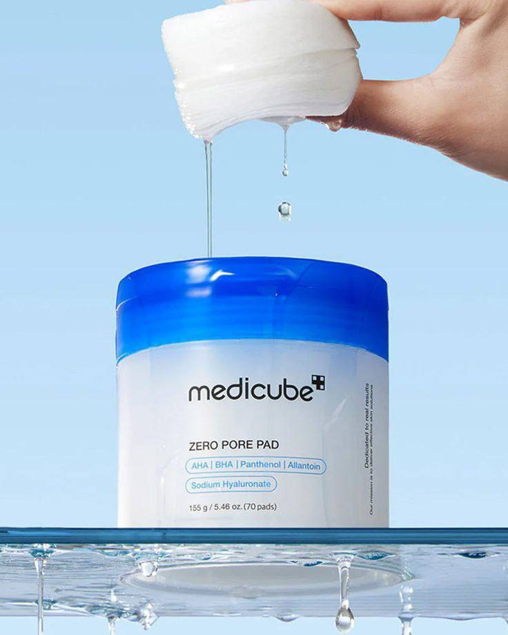 Medicube Zero Pore Pad – ميديكوب الكوري 🇰🇷🇰🇷باد تصغير وتنظيف المسام
إذا تعانين من مسام واسعة، رؤوس سوداء، أو ملمس بشرة مو موحّد، فـ Medicube Zero Pore Pad هو الحل المثالي إلك ✨
بادات علاجية كورية مصممة خصيصًا لتنظيف المسام بعمق، تقشير لطيف، وتنقية البشرة بدون تهيّج.

✨ فوائد الاستخدام المنتظم:
✔️ تصغير مظهر المسام
✔️ تنعيم ملمس البشرة
✔️ تقليل الدهون الزائدة
✔️ تنظيف عميق بدون جفاف
✔️ إشراقة ونضارة ملحوظة
✔️ مناسب للبشرة الدهنية، المختلطة، وحتى الحساسة.
العبوة:
70 باد / 155 غرام
تكفي لفترة طويلة وتعتبر خطوة أساسية بروتين العناية بالبشرة.
المنشأ كوريا الأصلي 🇰🇷🇰🇷

🚘يوجد خدمة توصيل لجميع محافضات العراق🚘


**إذا كنت صاحب هذا الإعلان وتريد حذفه لأي سبب، رجاءا أرسل رسالة إلى الدعم الفني**