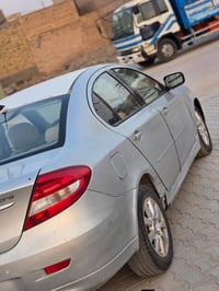 بيرسونه • ٢٠١١ • اوتوماتيك