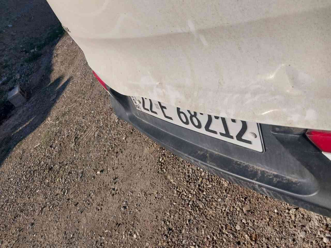 سلام عليكم سبورتج مديل 2013خليجيه شماليه بسميه تريد تحويل وكاله مكاني بغداد نص فول بيهه بارد بل جنطه 
سعرهه 135مكلف بل نشر ما موجود عل نت 
هاذ رقم صاحبهه ‭0772 107 0913‬
