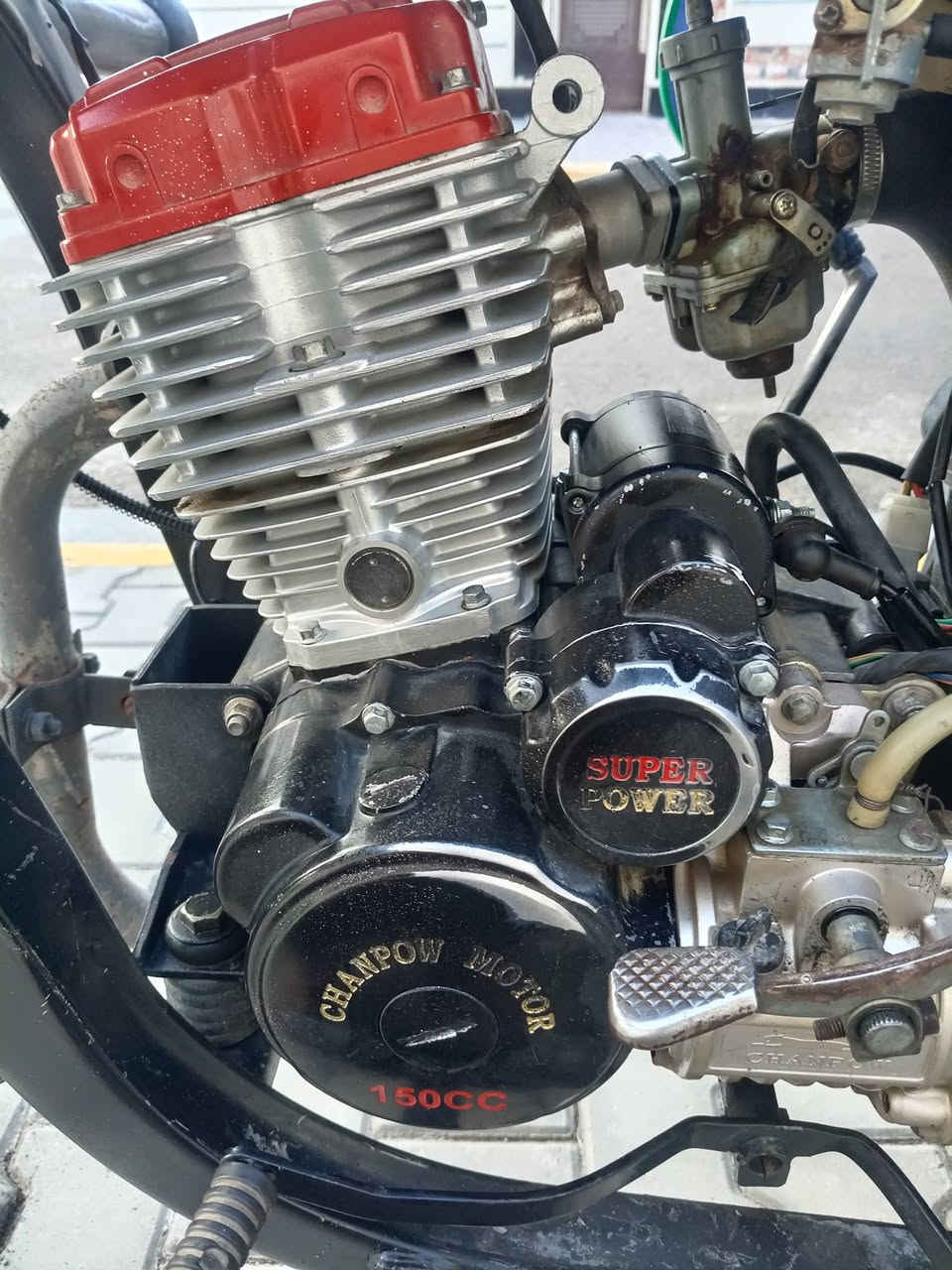 متاح ستوته موديل ٢٠٢٢ مكمركه بعدها جديده مكانها هيت سعرها مليون و٦٥٠
***********
