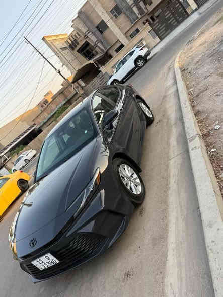 تويوتا كامري (هايبرد)
موديل 2025
الفئة LE
ماشية 2000 ميل
اللون الخارجي أسمنتي
رقم بغداد 
نص فول السيارة 
الحادث سطحي بسيط
جاملغ خلفي + ربع باب خلفي 
(نفس الجهة) باقي السيارة سليمه
العنوان : بغداد حي الخضراء
للأستفسار : *********** 
السعر : 235 وبيها مجال بسيط ايضاً Colombo
