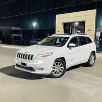 جراند شيروكي ليميتد • ٢٠١٧ • رقم أربيل