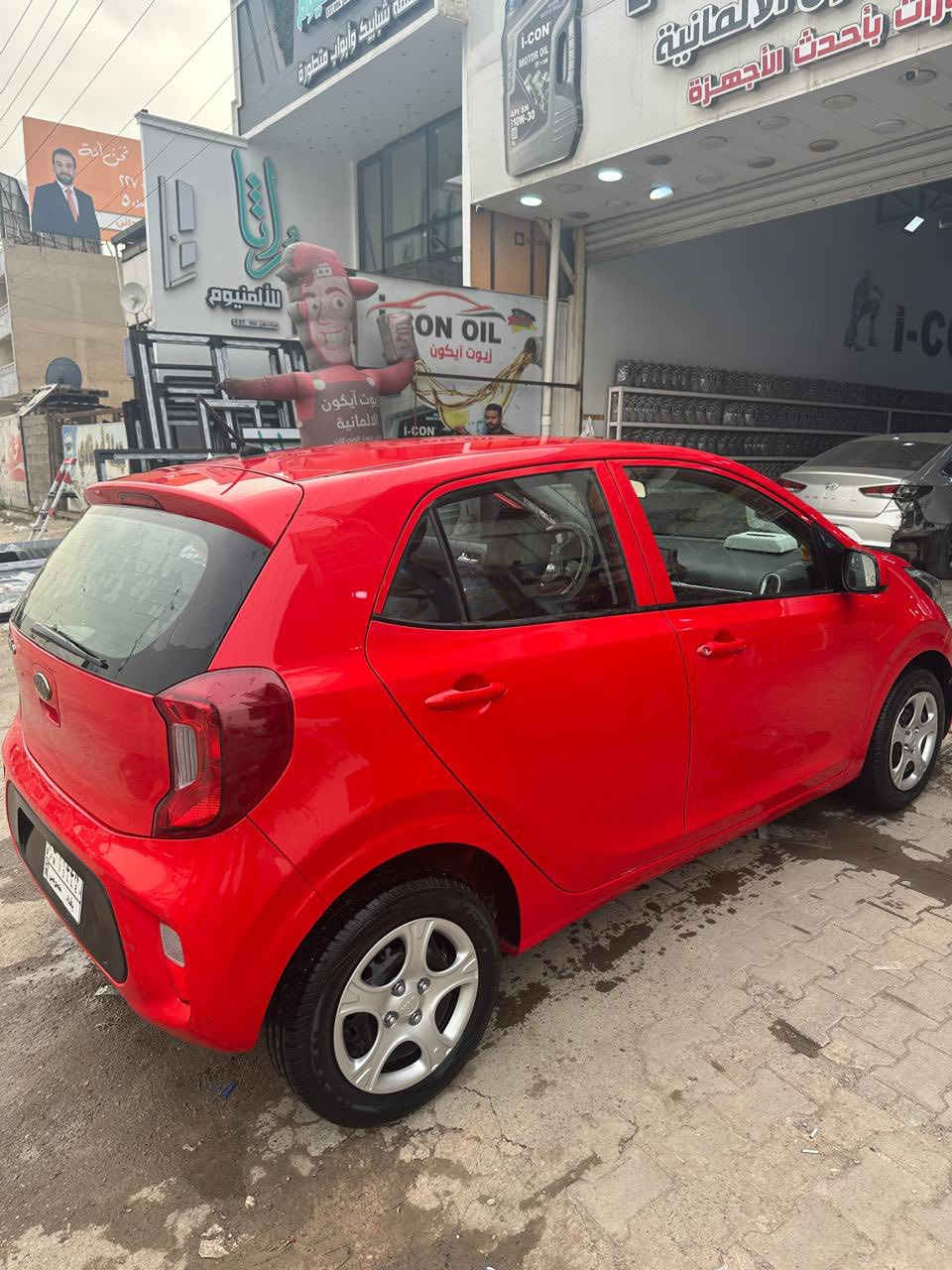 كيا بيكانتو موديل 2️⃣0️⃣2️⃣0️⃣ ماشية ٤٤ الف رقم بغداد
الضرر تعديل بارد بحافة البنيد والجاملغ 
السعر ١١٠ 
للاستفسار واتساب ***********
