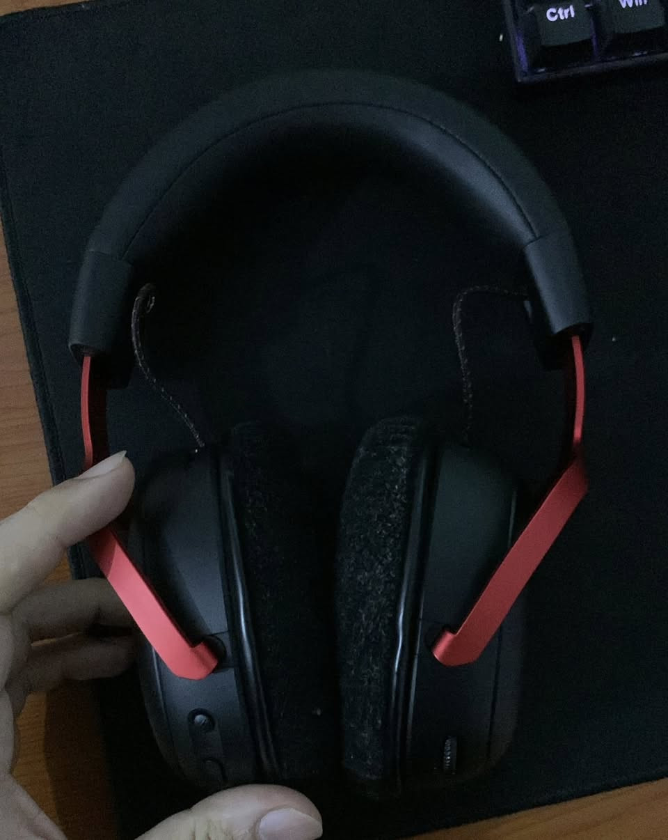 السلام عليكم سماعات هايبر اكس كلاود 3 وايرليس للبيع
شباب سماعه ماخذها جديده مو اوبن بوكس التفيده خ يجيني خاص سعرها 100,000
متوفر توصيل


**إذا كنت صاحب هذا الإعلان وتريد حذفه لأي سبب، رجاءا أرسل رسالة إلى الدعم الفني**