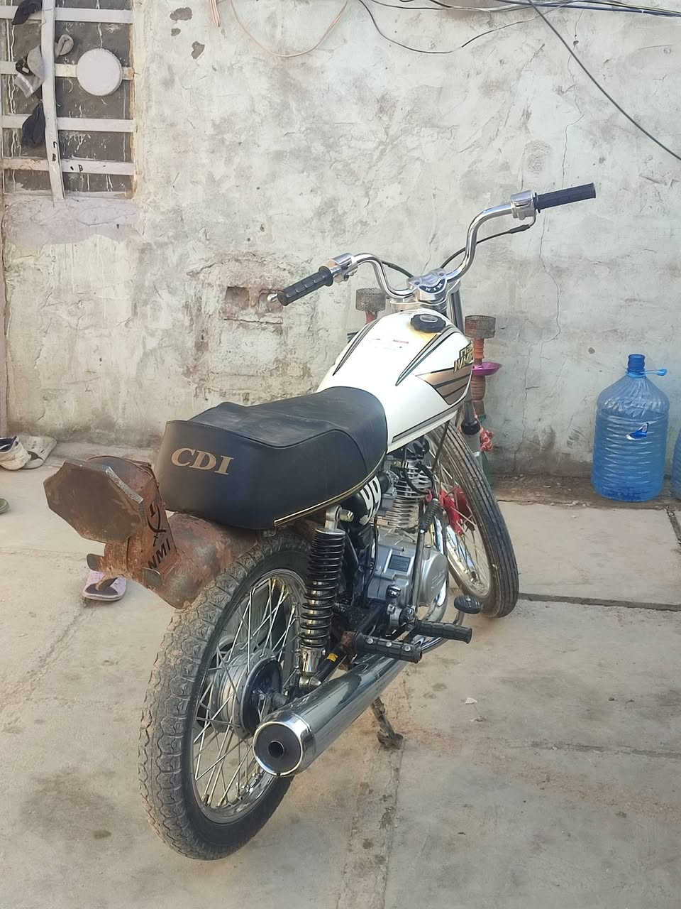 شاصي نامه 22 اصولي 7  تعمير 25  .سعر 775
***********
*********** حي بعث
