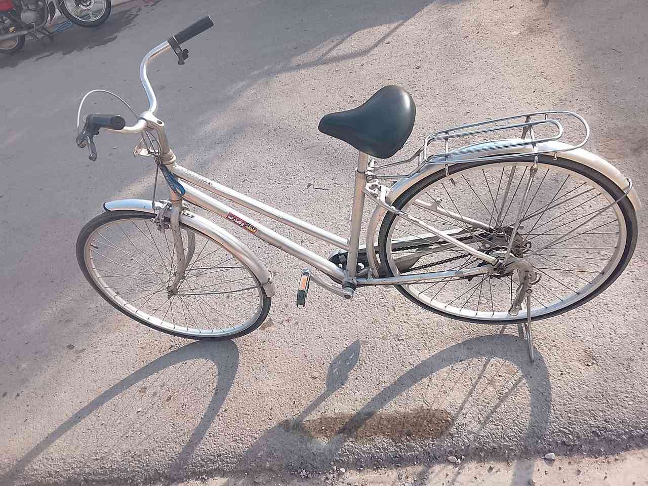 بايسكل اللبيع كامل مابي نقص مكاني ديالى كنعان سعر 70 وبي مجال تصال على رقم ***********
