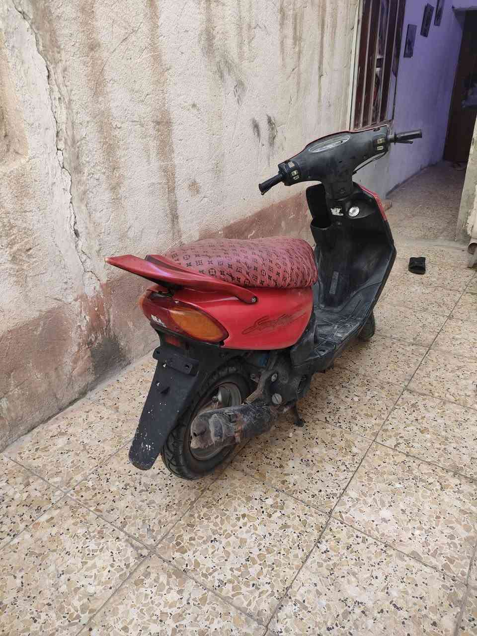 سلام عليكم درجة ماكس قجمه درجه جاهز شلعه و معدل سلف و هندر قفل جطه و ستيرن مكينه مكفوله اوراق كامله المكان الحسينيه الراشديه الرقم *********** السعر 250
