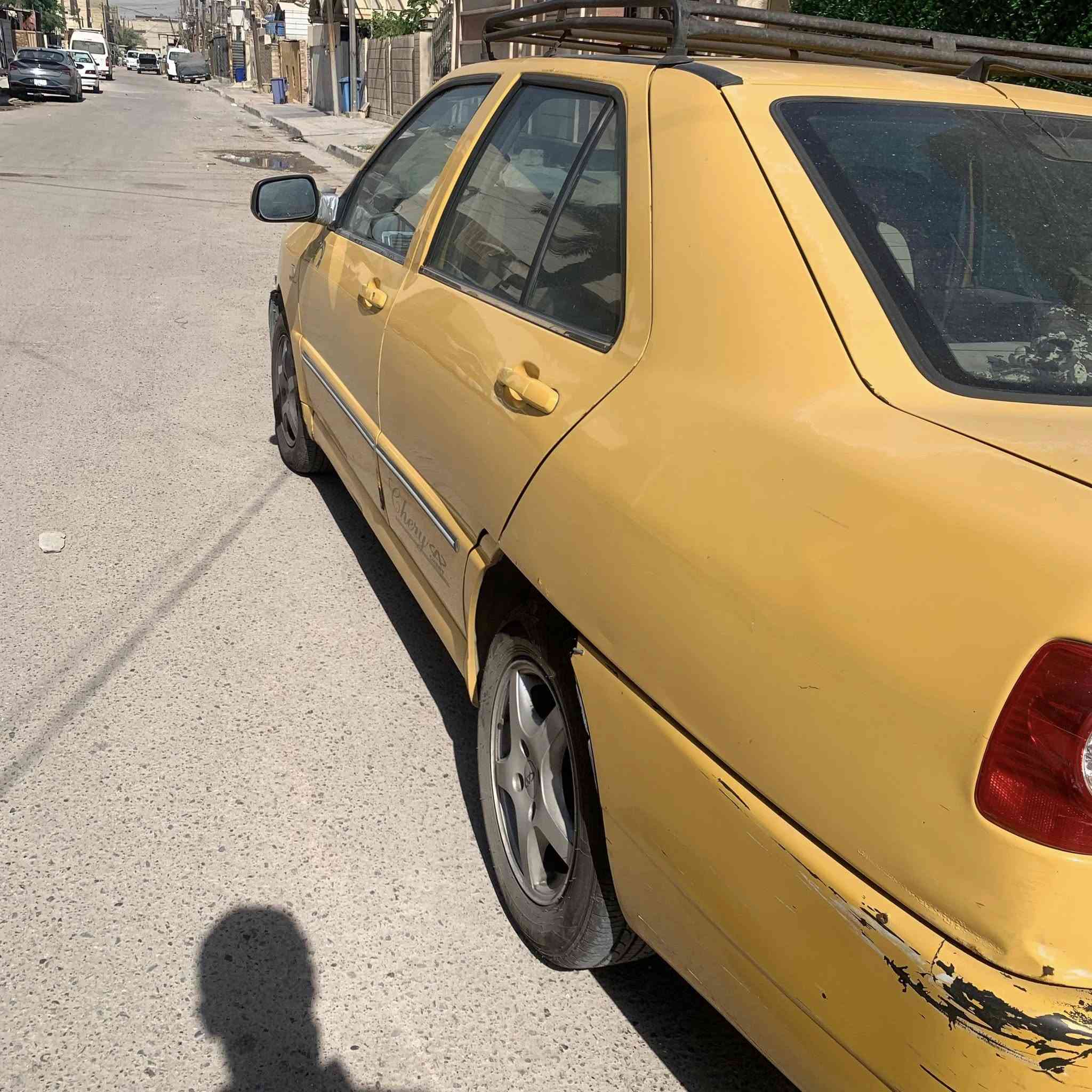 سلام عليكم شيري كوين مديل ٢٠١٠ بسمي رقم جديد وهزه جديده مكينه بلاديه تبريد بس غاز ناقص كمبريسر جديد وبوري وراديتر جديد تخم تاير السياره بيها بس الصدر اليسره تعبان مكانه بغداد الامين السعر ٢٤ ورقه ***********
