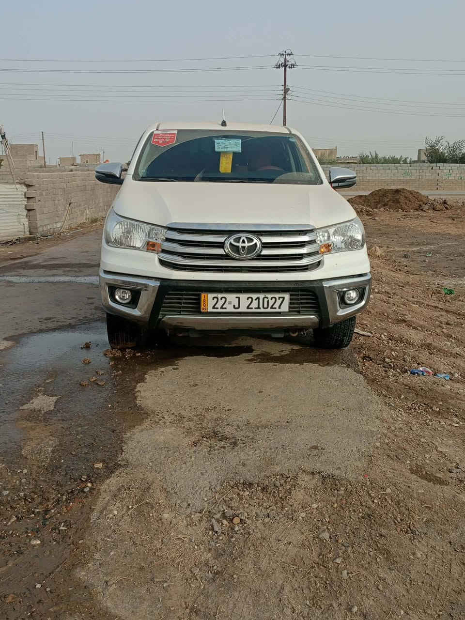 السلام عليكم بيكم هيلوكس للبيع مكفول كفالة عامه ماشيه 45رقم اربيل كير عادي ***********-
