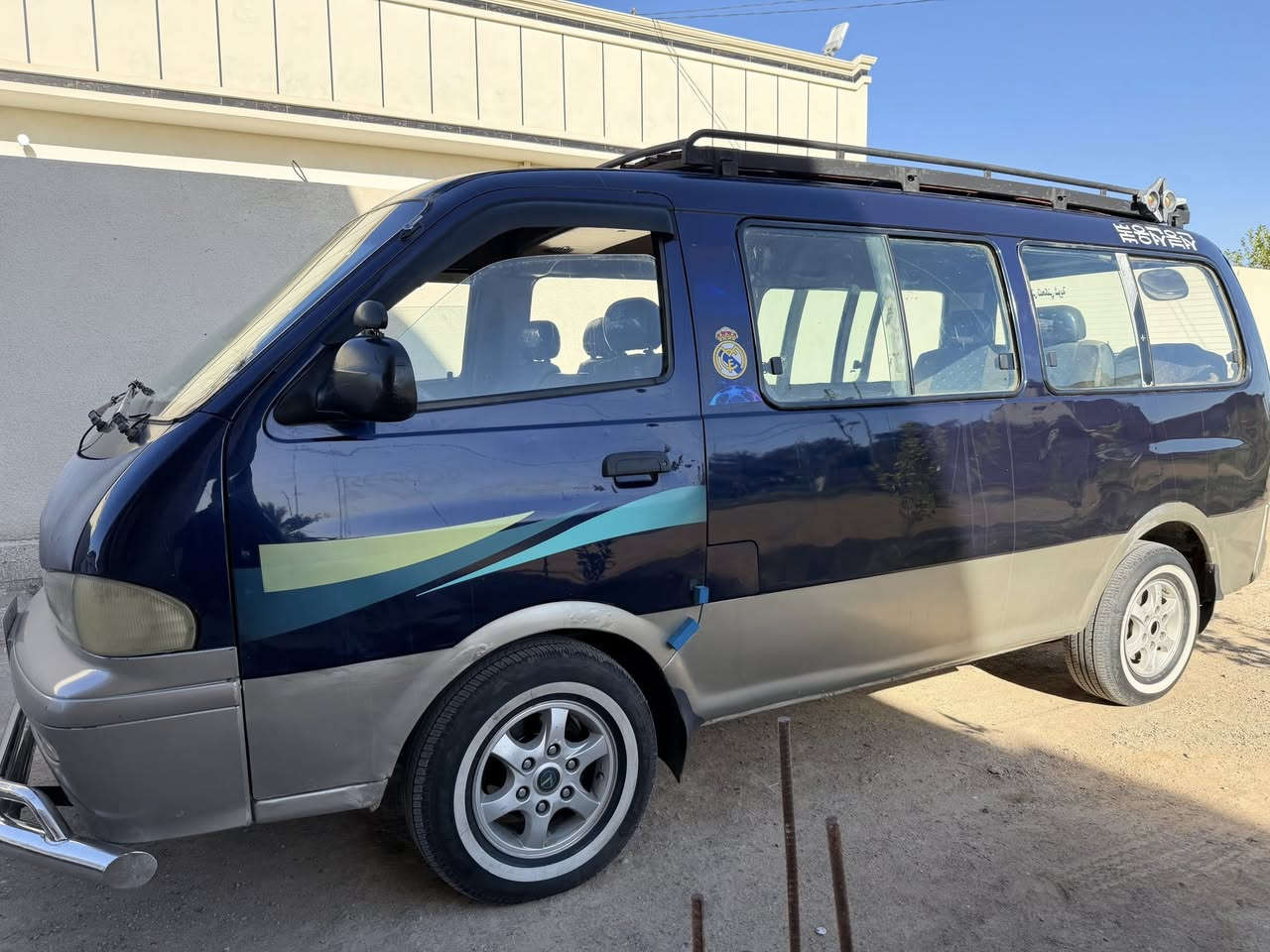 السلام عليكم
يتوفر كيا بريجو موديل 1997 ارقام انكليزي تحويل مباشر السياره جديدة كما موضح في الصور  السعر73 للاستفسار اكثر الاتصال على الرقم العنوان بغداد ابو غريب

***********
