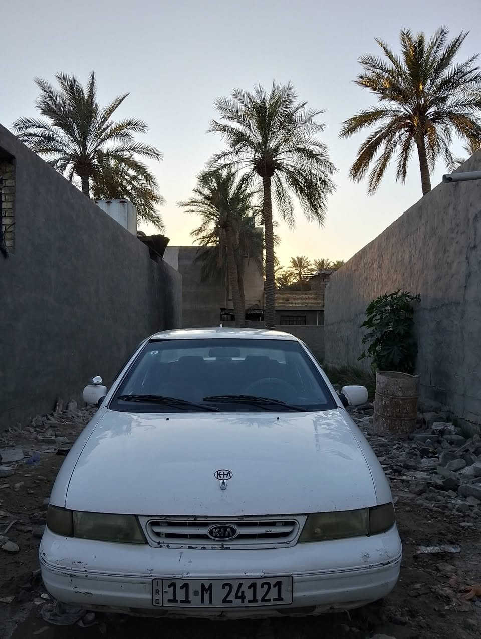 كيا سيفيا موديل 1994 كير مكينه خير من الله كير عادي الكشر شوفت عينك نضيف رقم بغداد انكليزي تحويل مباشر مكاني بغداد ابو غريب السعر 31 وبي مجال قليل رقمي ***********/ وبي واتساب
