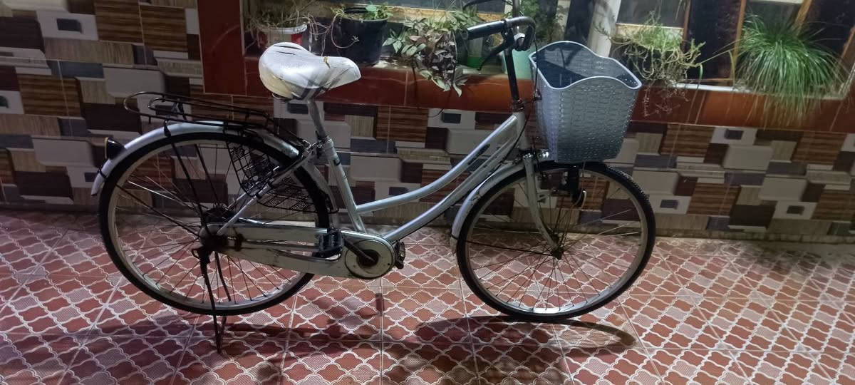 السلام عليكم  متاح بايسكل البيع حجم26 فول نضافه مكاني ديالى شهربان الاحمر


**إذا كنت صاحب هذا الإعلان وتريد حذفه لأي سبب، رجاءا أرسل رسالة إلى الدعم الفني**