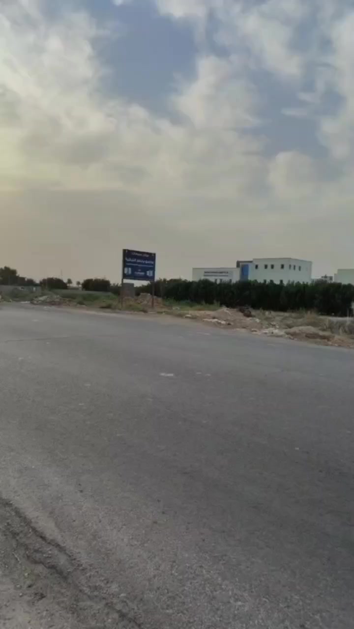 5 دونم عقد 35 زراعي
العنوان بغداد جسر ديالى الجديد الكرغوليه مقابل شركة الكندي الدوائيه 
***********
