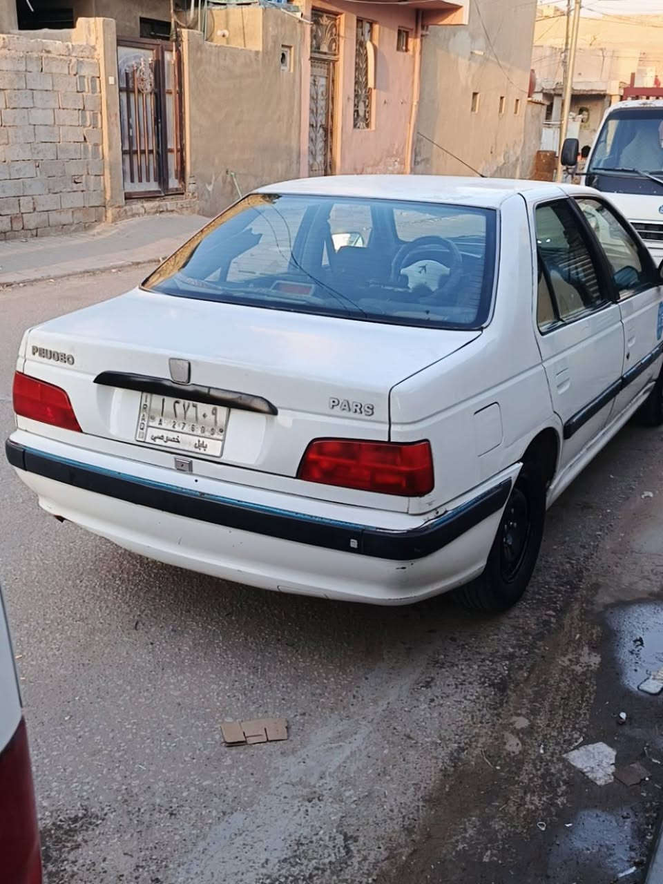 السلام عليكم بيجو بارص موديل 2012  بأسمي رقم بابل مشروع وطني تدفئة تبريد ثلج حداديه 70 بالميه كهربائيات كله شغاله سعره 40 وبيه مجال مكاني نجف شارع المدينه  رقم ***********
