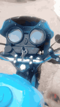 السلام عليكم خوان دراجه دايون جبلي مرقم اربيل بسمي تحويل ثاني يوم دراجه خير من الله مكفوله كفاله عامه دراجه شوفت عيني ماشيه 21الف جديده لوك سعر مليونين و550 وبي مجال شراي رقمي *********** راسلني عل وتساب
