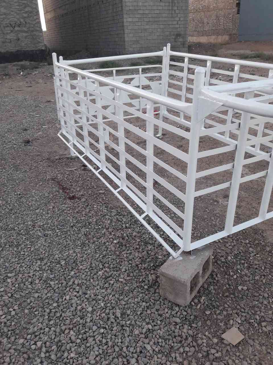 للبيع محجرنثيه اخوالجديدتفصال ثقيل السعر٣٦٠مكاني ديالى بعقوبة الشراي يتصل***********
