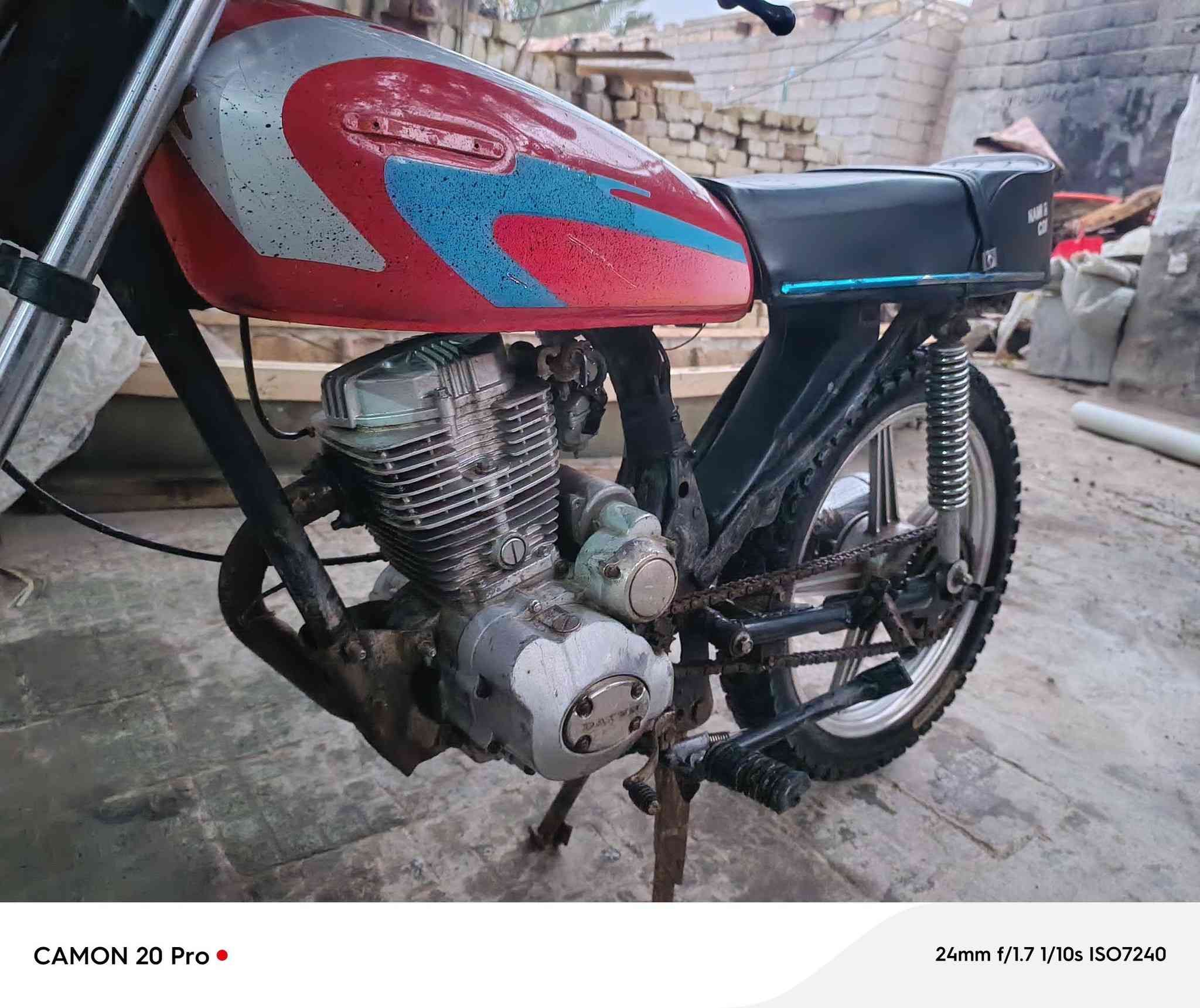 سلام عليكم دراجه موديل 2014 اوراق اصولي شاصي نضيف من الخياس ولحيم ولكطع  تواير جدد ويل نجمه جديد سعر خاص المو شراي لا يتصل واتساب *********** اتصال***********
