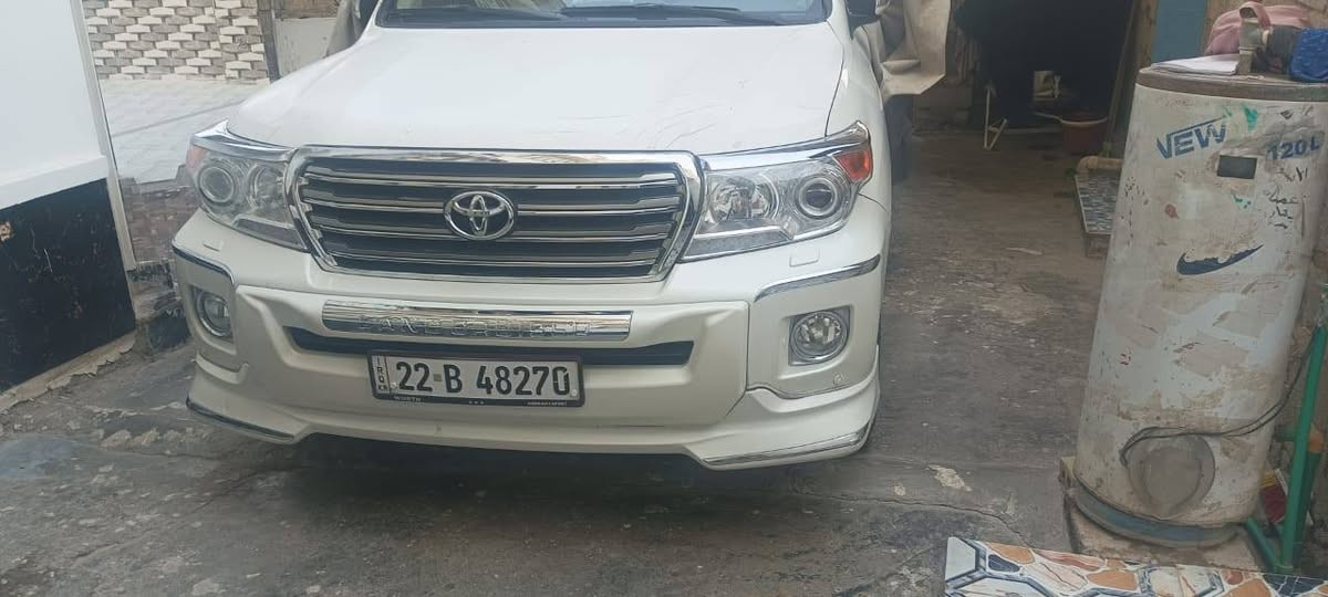 السلام عليكم
للبيع بريم مكفوله 
موديل 2015
مكلف بالنشر 
للاستفسار
***********
