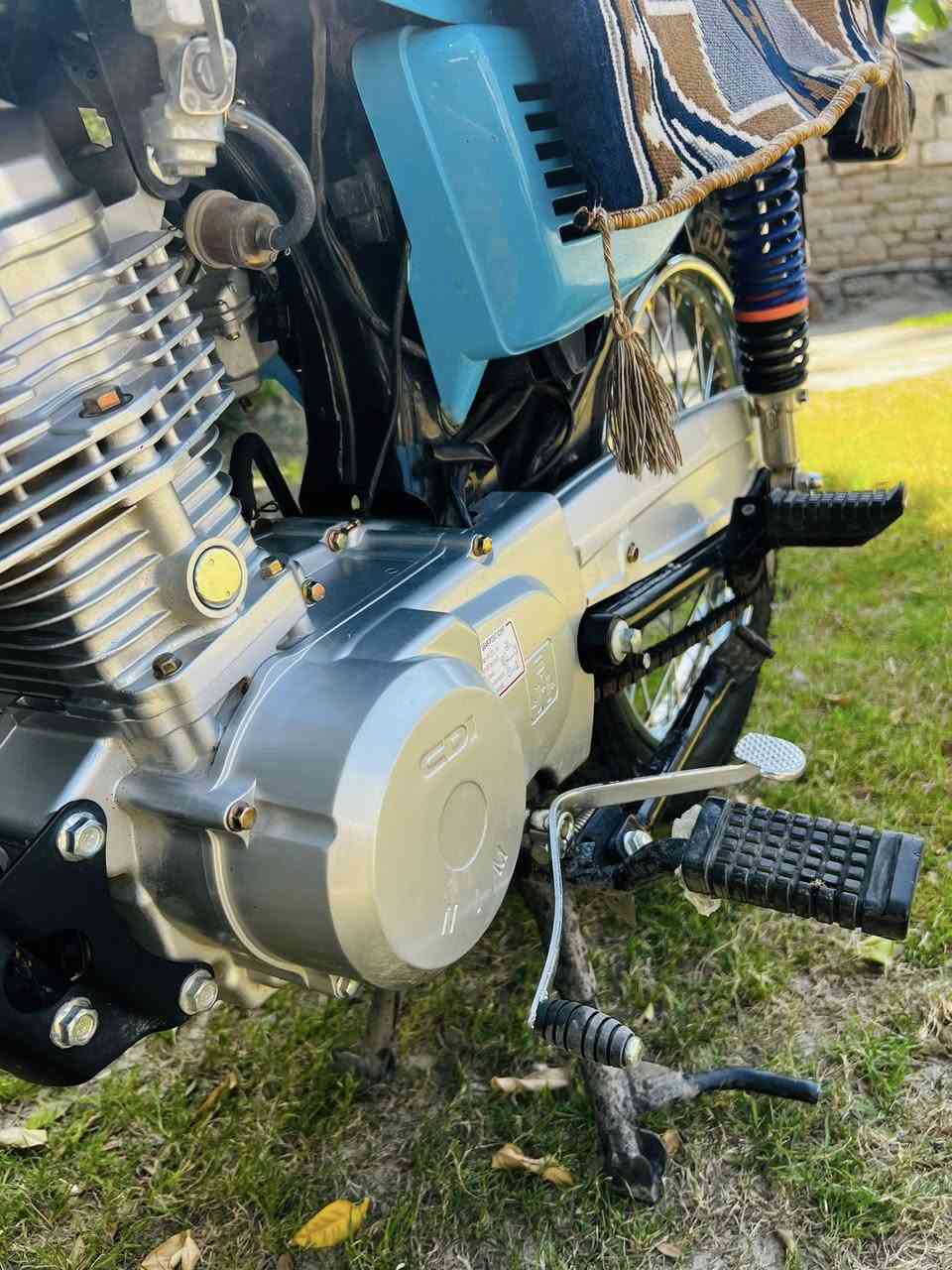 نامه امتياز للبيع 2027 طالعه بشهر 11 مكفوله من كلشي السعر 750 وبيهه مجال عنواني بابل قرب البوابه الجنوبيه *********** اتصل مامتواجد على الفيسبوك
