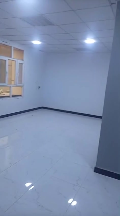 شقق للايجار في ابريها قرب جسر المحاكم تصلح مكاتب او شركات الطابق الارضي اسعار الشقق 750 والطابق الثاني 600  مصعد يوجد محلات ضمن البنايه تصلح صيدليه وغيرها *********** يوجد واتساب
