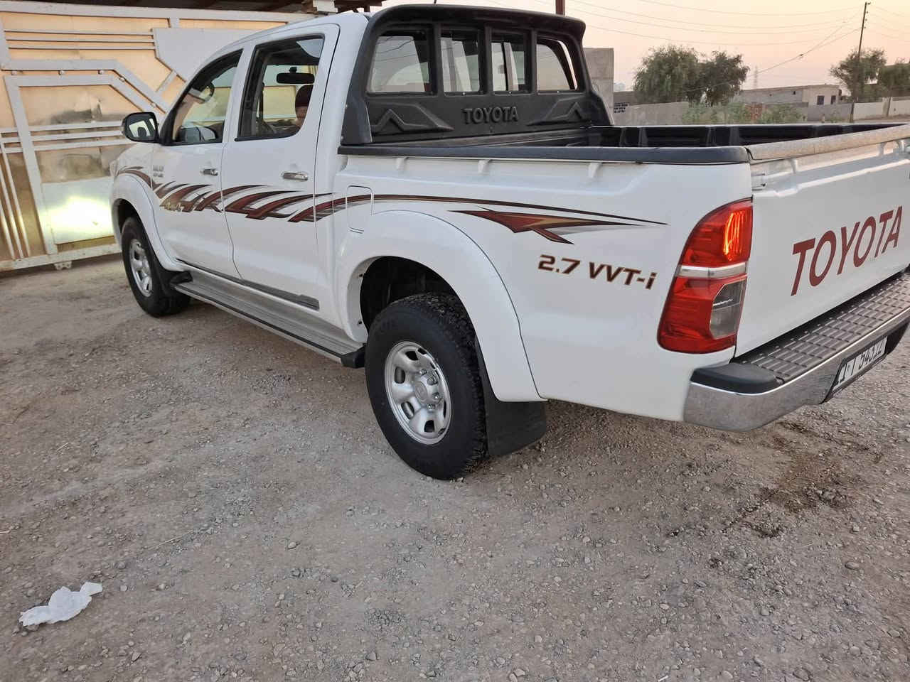 سلام عليكم هايلوكس ٢٠١٤ فورؤيل اوتماتيك رقم بغداد انكليزي بسمي جديده كلش تخم تاير اصلي حداديه كارتون تبريد ثلج جاهزه مال جناي
مكاني الناصريه قضاء الشطره 
السعر ٢٠٥ وبيه مجال 
***********
