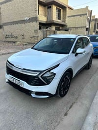 كيا سبورتج خليجيه موديل 2024 للبيع ماشيه 37 السياره جديده بدون اي نقص ...